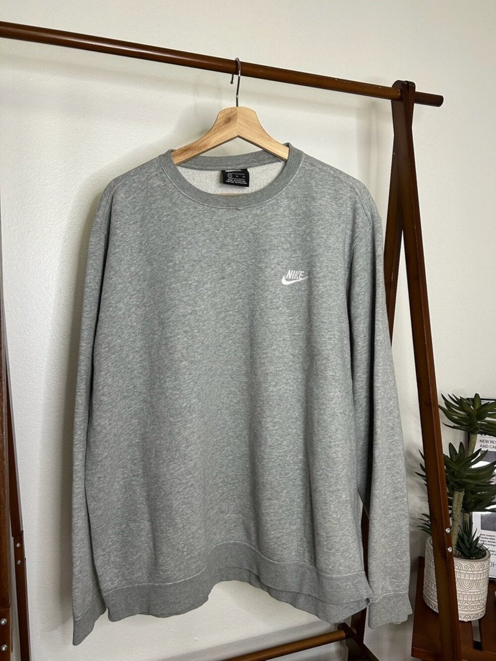 Nike Spell out‎ Gray Crewneck Size XL